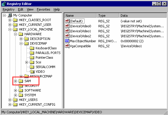 accéder au fichier SAM dans regedit